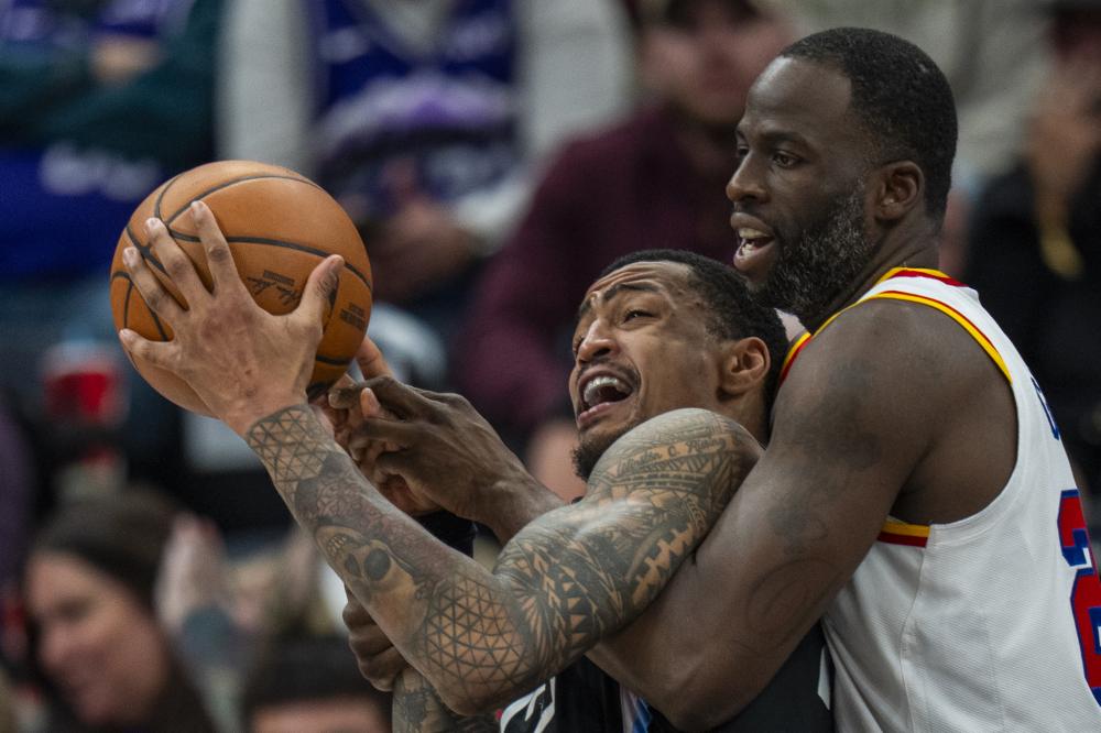 蓄势待发的 蓄势待发的